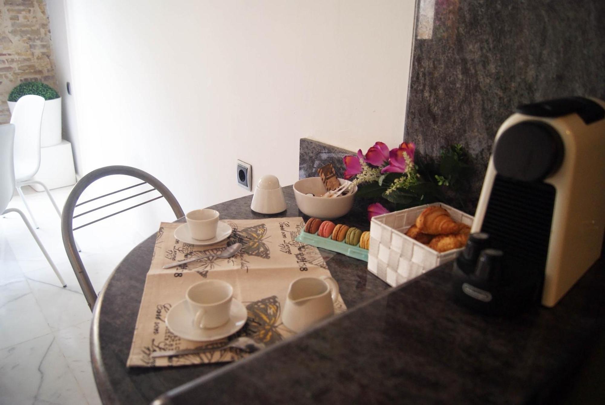 Apartamentos Centricos Barrio Del Carmen 瓦伦西亚 外观 照片