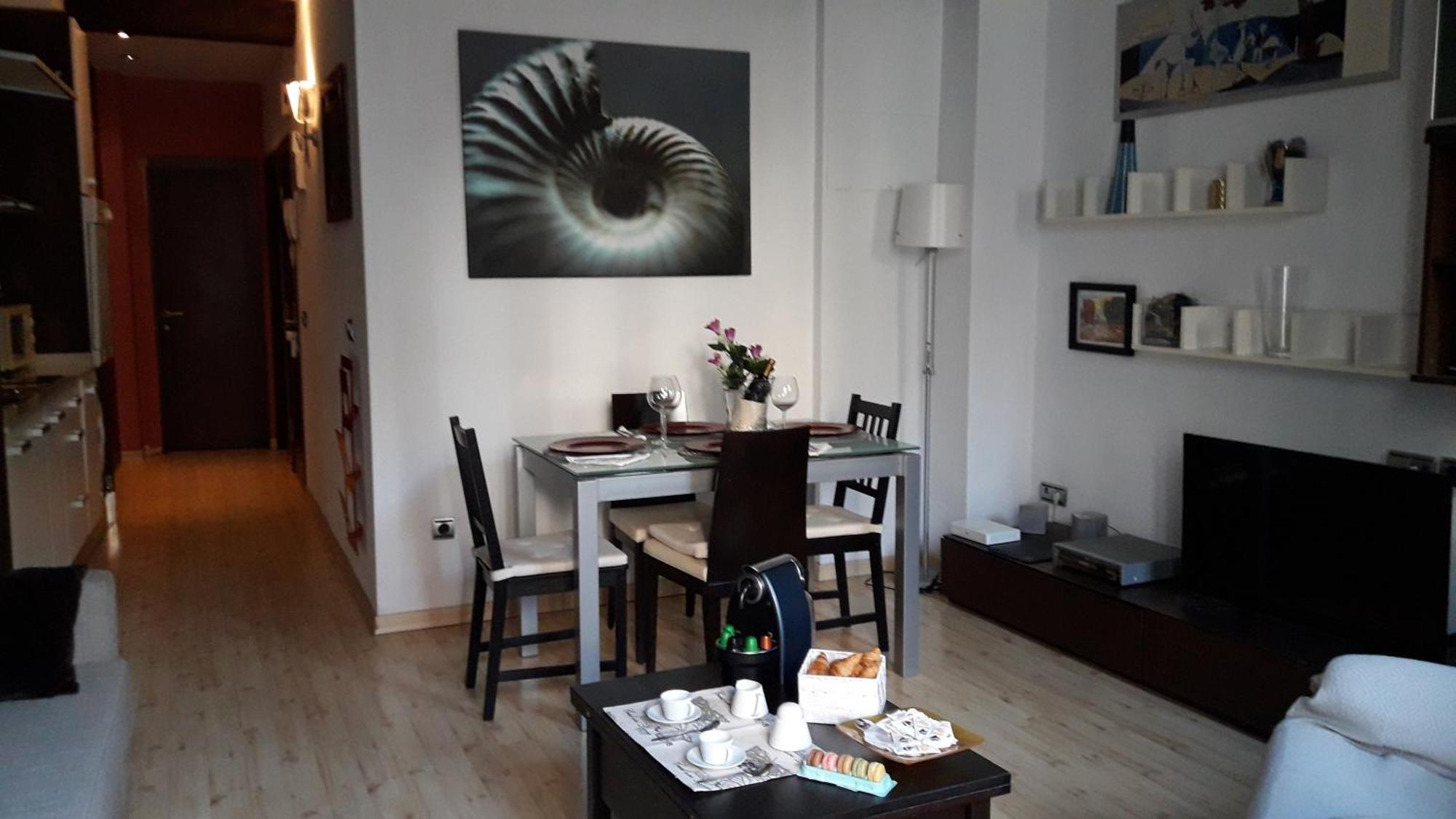 Apartamentos Centricos Barrio Del Carmen 瓦伦西亚 外观 照片